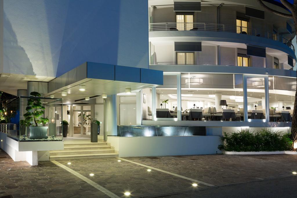 Hotel Mariver Lido di Jesolo Exterior photo