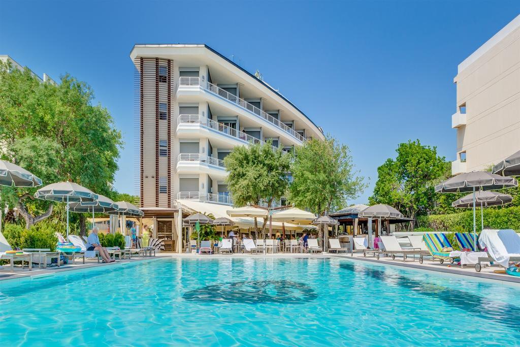 Hotel Mariver Lido di Jesolo Exterior photo