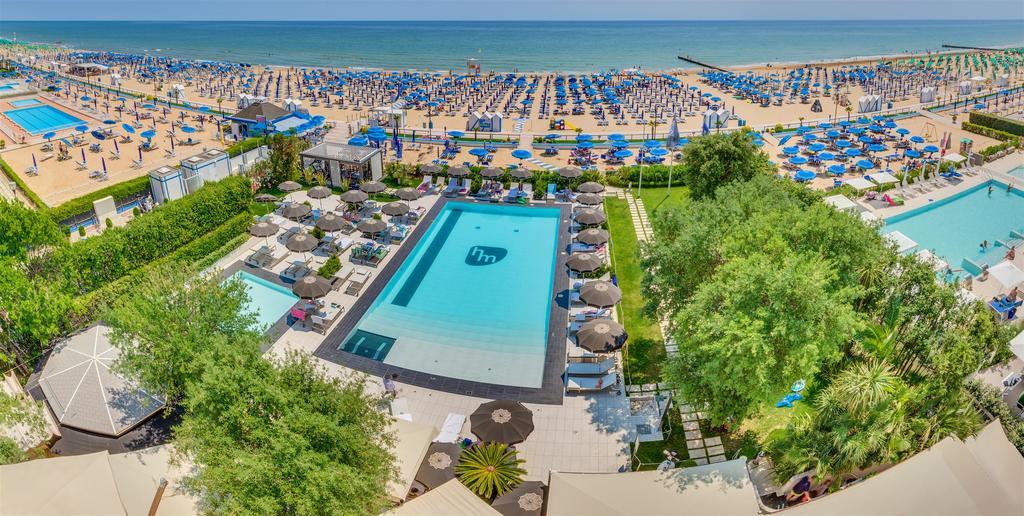Hotel Mariver Lido di Jesolo Exterior photo